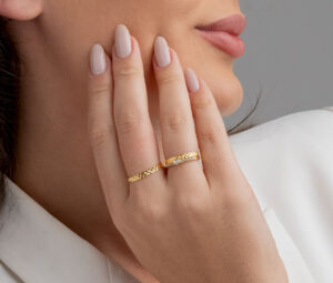 Por que a Aliança de Ouro 10k é uma escolha inteligente para o seu pedido?