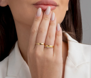 Aliança Banhada Escureceu: Dá para Recuperar o Brilho ou Preciso Comprar uma Nova?